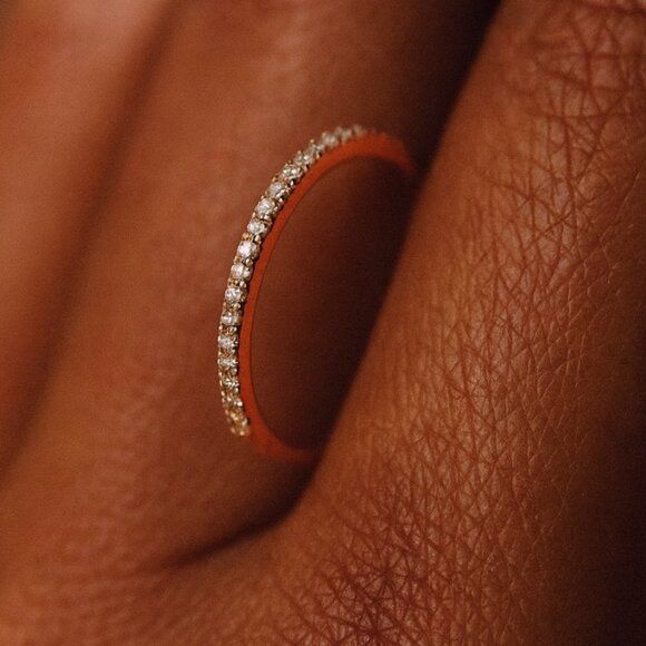 "Iris" Dainty 18K Waterproof Ring - Picture 1 of 1